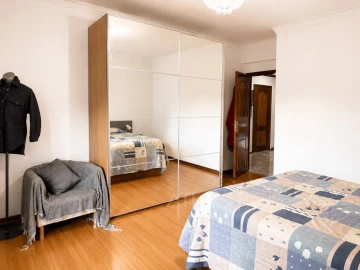 Apartamento T2 para Venda em Agualva e Mira-Sintra
