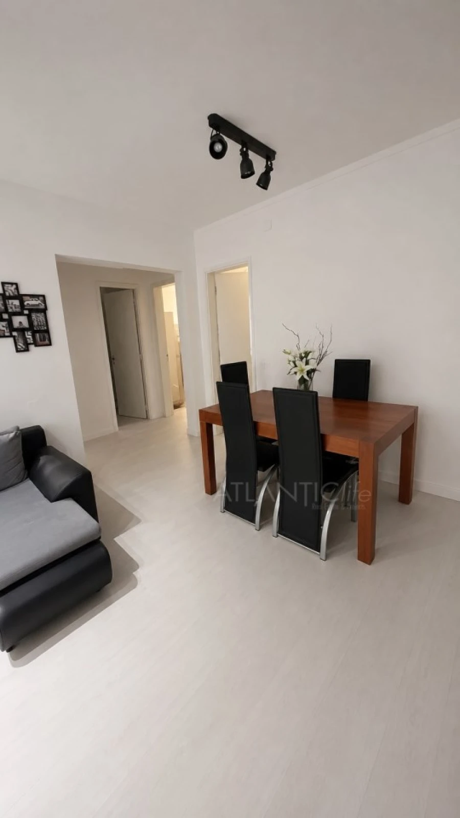 Apartamento T2 para Venda em Agualva e Mira-Sintra Foto 3