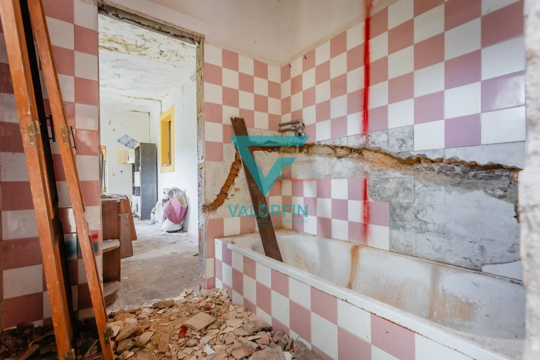 Moradia T3 para Venda em São Miguel, Santa Eufémia e Rabaçal Foto 14