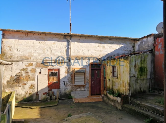 Moradia T1 para Venda em Campanhã Foto 2