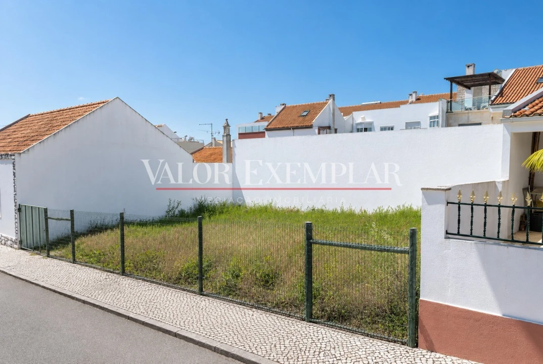 Terreno para Venda em Atalaia e Alto Estanqueiro-Jardia Foto 1