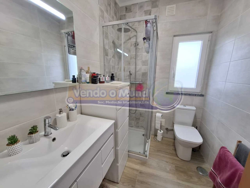 Moradia T3 para Venda em Salvaterra de Magos e Foros de Salvaterra Foto 16
