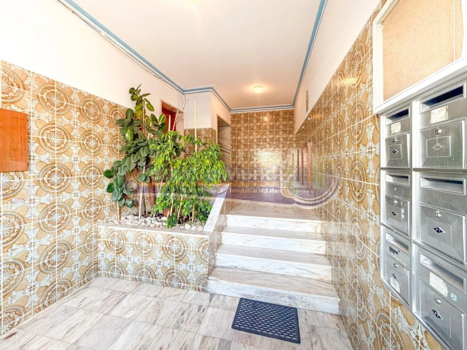 Apartamento T2 para Venda em Benavente Foto 15