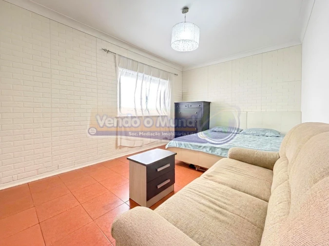 Apartamento T2 para Venda em Benavente Foto 14