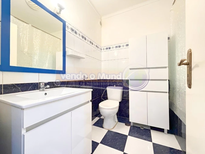 Apartamento T2 para Venda em Benavente Foto 11