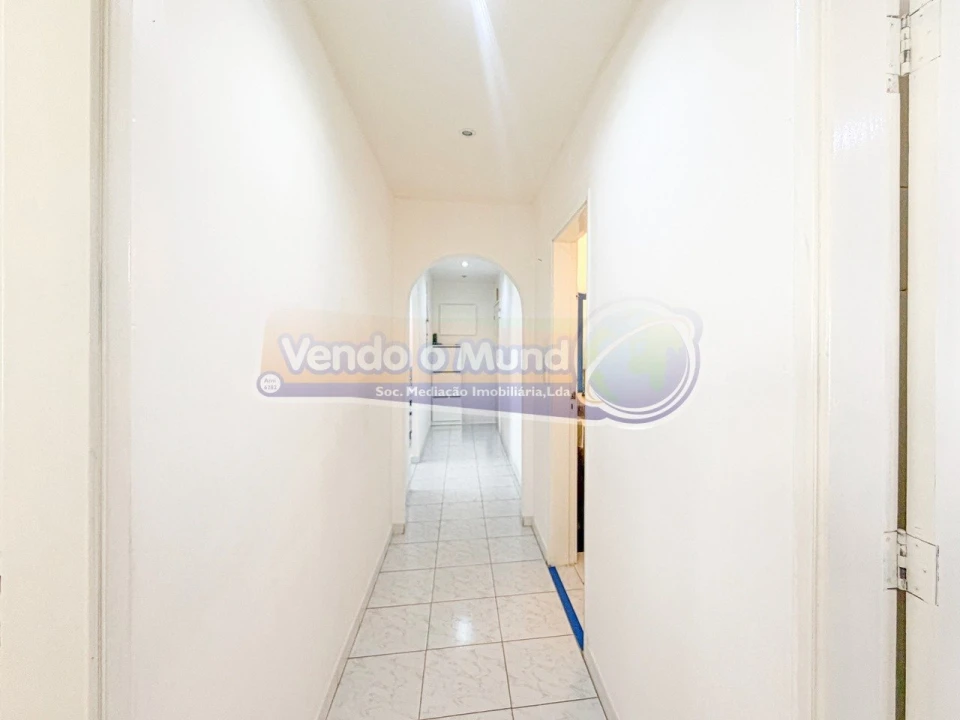 Apartamento T2 para Venda em Benavente Foto 8