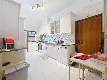 Apartamento T1 para Venda em Alvalade