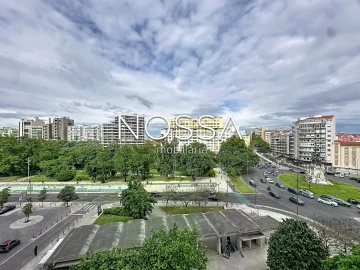 Apartamento T1 para Venda em Alvalade