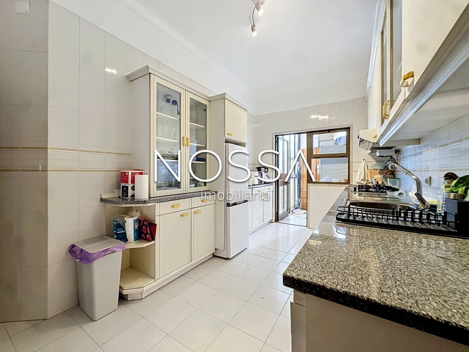 Apartamento T1 para Venda em Alvalade Foto 19