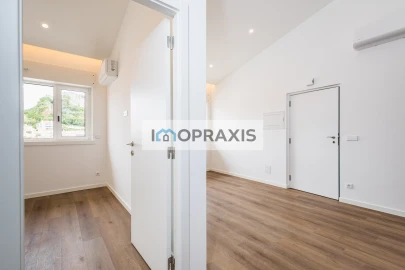 Apartamento T1 para Venda em Leiria, Pousos, Barreira e Cortes