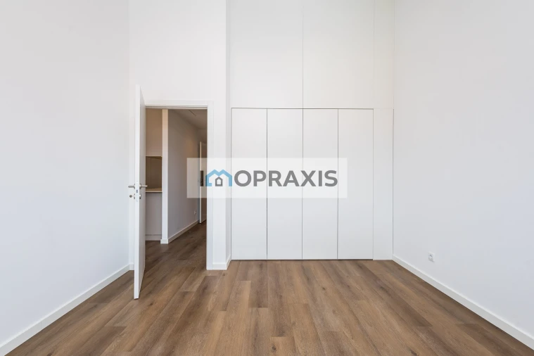 Apartamento T1 para Venda em Leiria, Pousos, Barreira e Cortes Foto 14