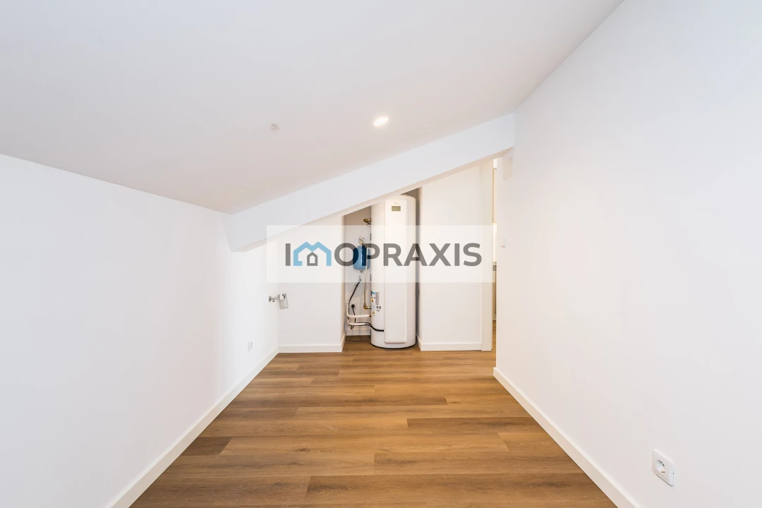 Apartamento T1 para Venda em Leiria, Pousos, Barreira e Cortes Foto 10