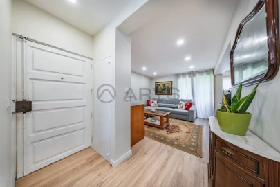 Apartamento T3 para Venda em Ramalde