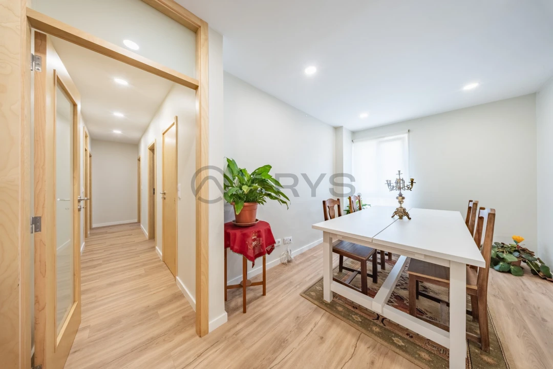 Apartamento T3 para Venda em Ramalde Foto 11