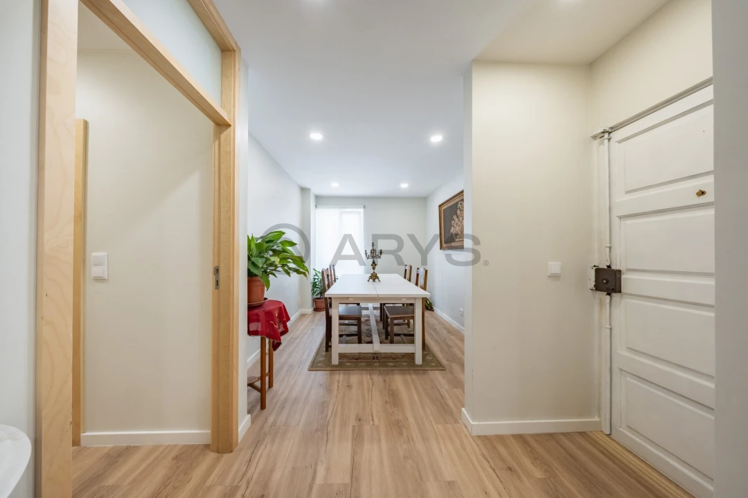 Apartamento T3 para Venda em Ramalde Foto 3