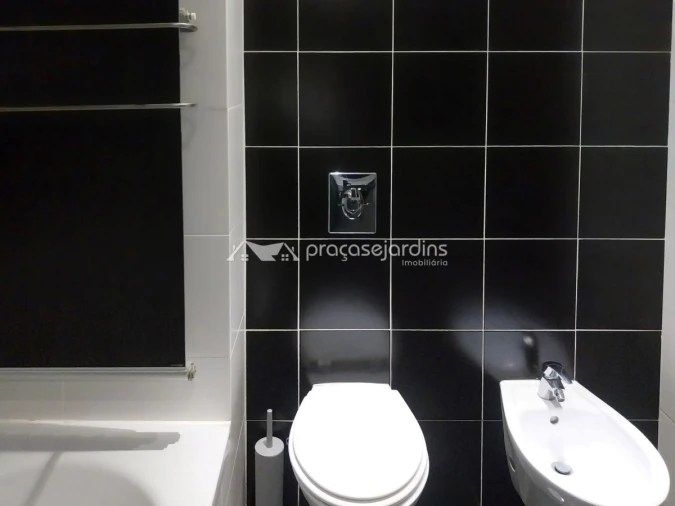 Apartamento T1 para Venda em Leiria, Pousos, Barreira e Cortes Foto 11