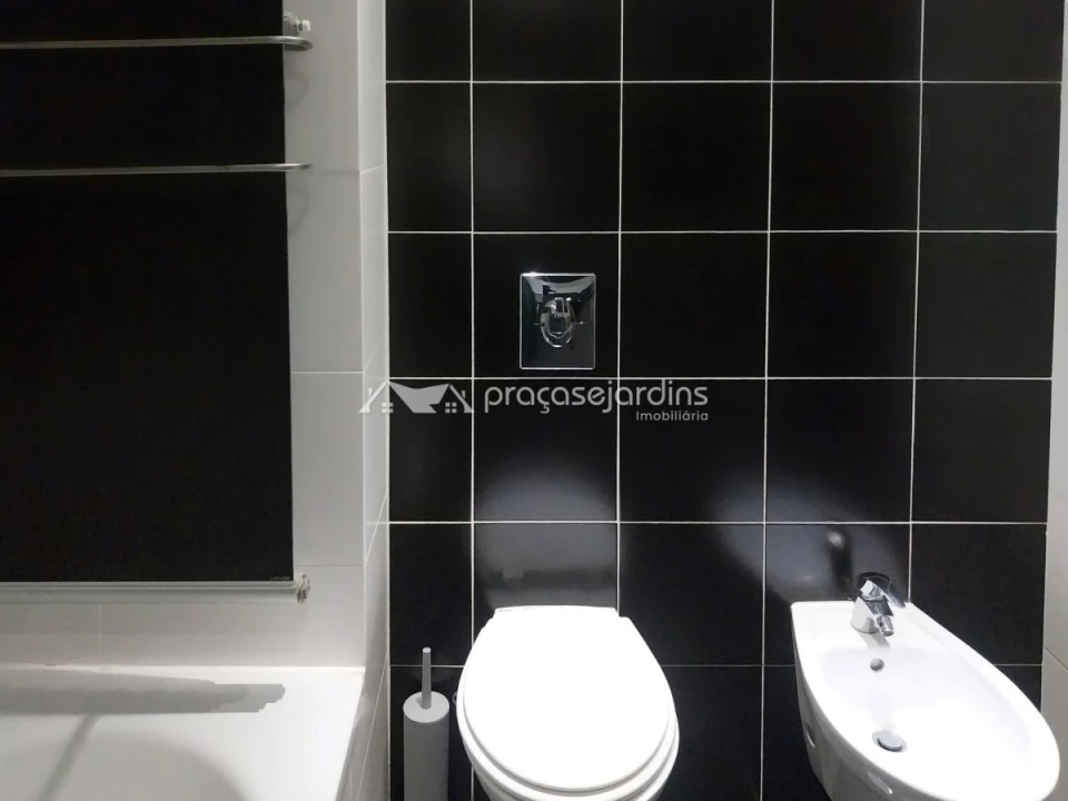 Apartamento T1 para Venda em Leiria, Pousos, Barreira e Cortes Foto 11