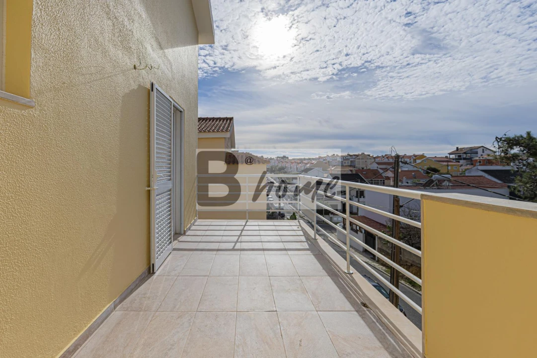 Moradia T3 para Venda em Charneca de Caparica e Sobreda Foto 20