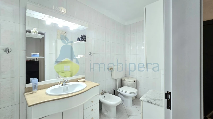 Apartamento T2 para Venda em Armação de Pera Foto 22
