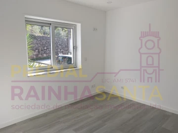 Apartamento T3 para Venda em Santa Clara e Castelo Viegas