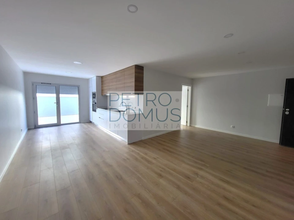 Apartamento T2 para Venda em Marrazes e Barosa Foto 1