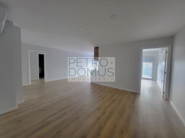Apartamento T2 para Venda em Marrazes e Barosa