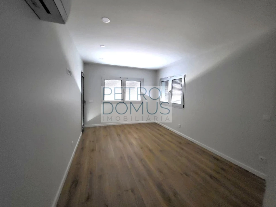 Apartamento T1 para Venda em Marrazes e Barosa Foto 5