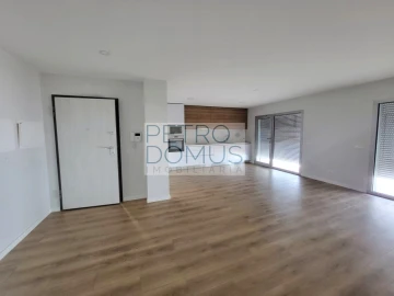 Apartamento T1 para Venda em Marrazes e Barosa