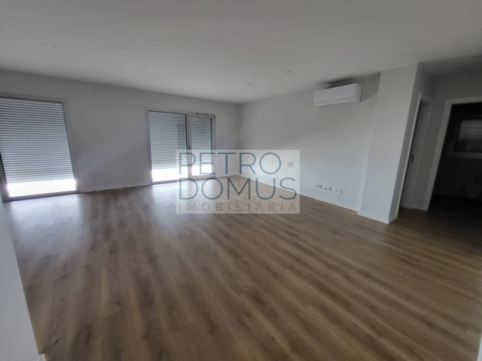 Apartamento T1 para Venda em Marrazes e Barosa Foto 4