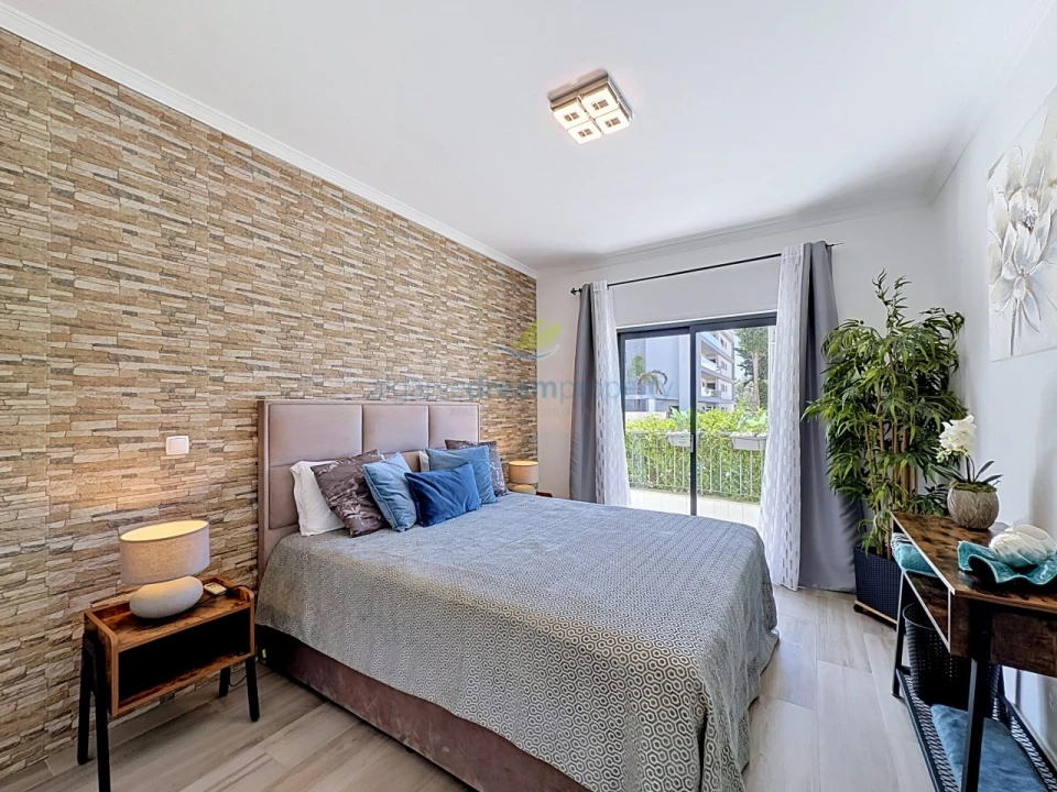 Apartamento para Venda em Albufeira e Olhos de Água Foto 13