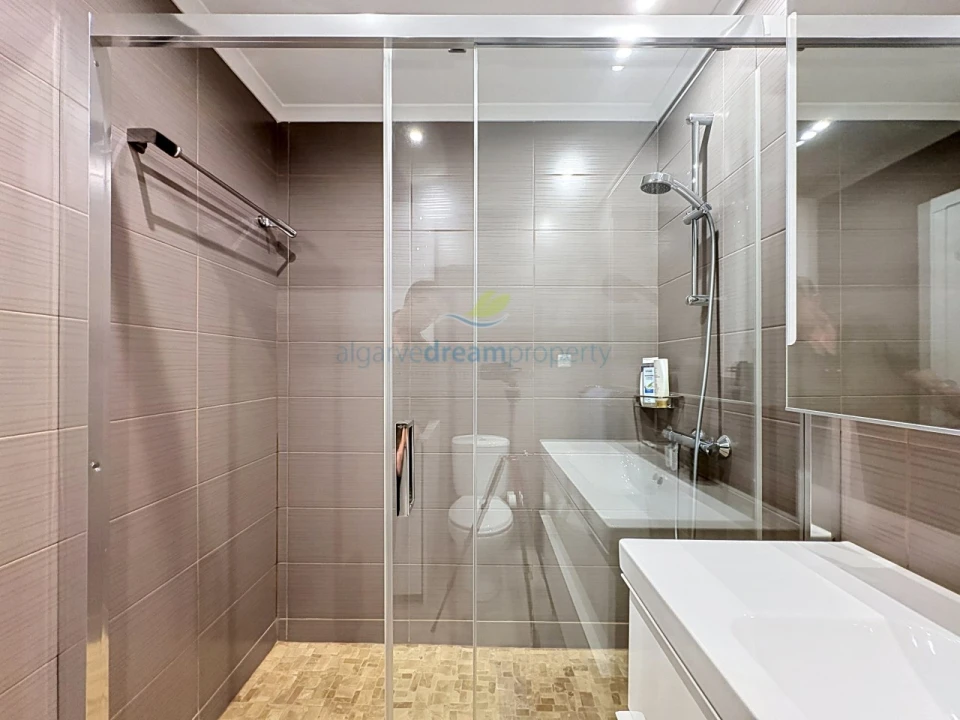 Apartamento para Venda em Albufeira e Olhos de Água Foto 23