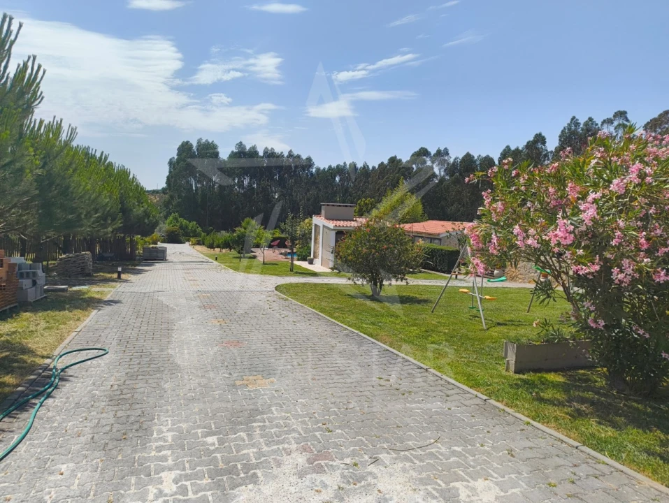 Quinta T3 para Venda em Alvorninha Foto 25