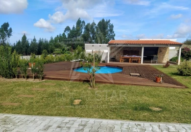 Quinta T3 para Venda em Alvorninha