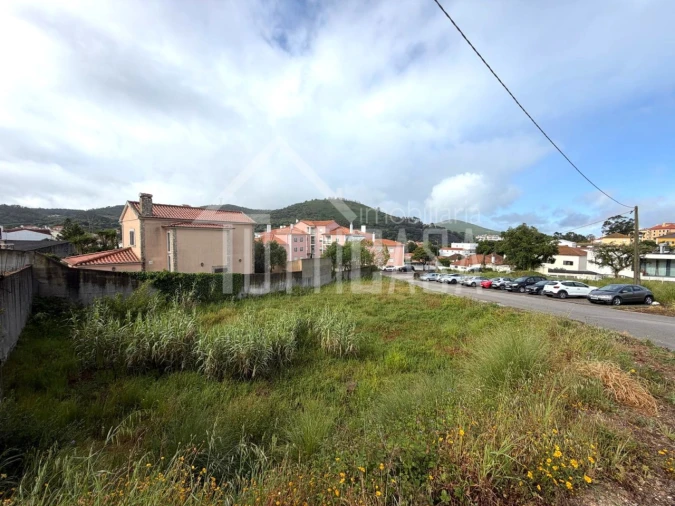 Terreno para Venda em Venda do Pinheiro e Santo Estêvão das Galés Foto 11