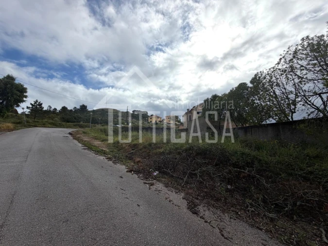 Terreno para Venda em Venda do Pinheiro e Santo Estêvão das Galés Foto 12