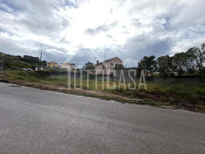 Terreno para Venda em Venda do Pinheiro e Santo Estêvão das Galés Foto 13