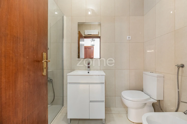 Moradia T3 para Venda em Custóias, Leça do Balio e Guifões Foto 18