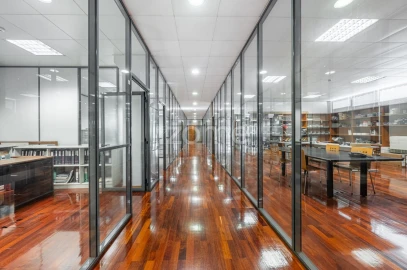 Escritório para Venda em Cidade da Maia
