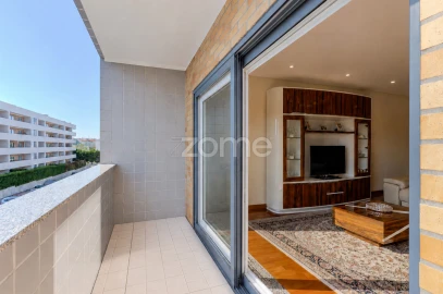 Apartamento T2 para Venda em Ermesinde