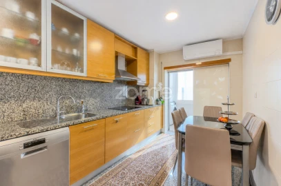 Apartamento T2 para Venda em Ermesinde