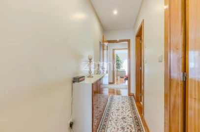 Apartamento T2 para Venda em Ermesinde