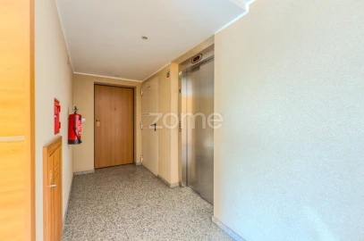Apartamento T2 para Venda em Ermesinde
