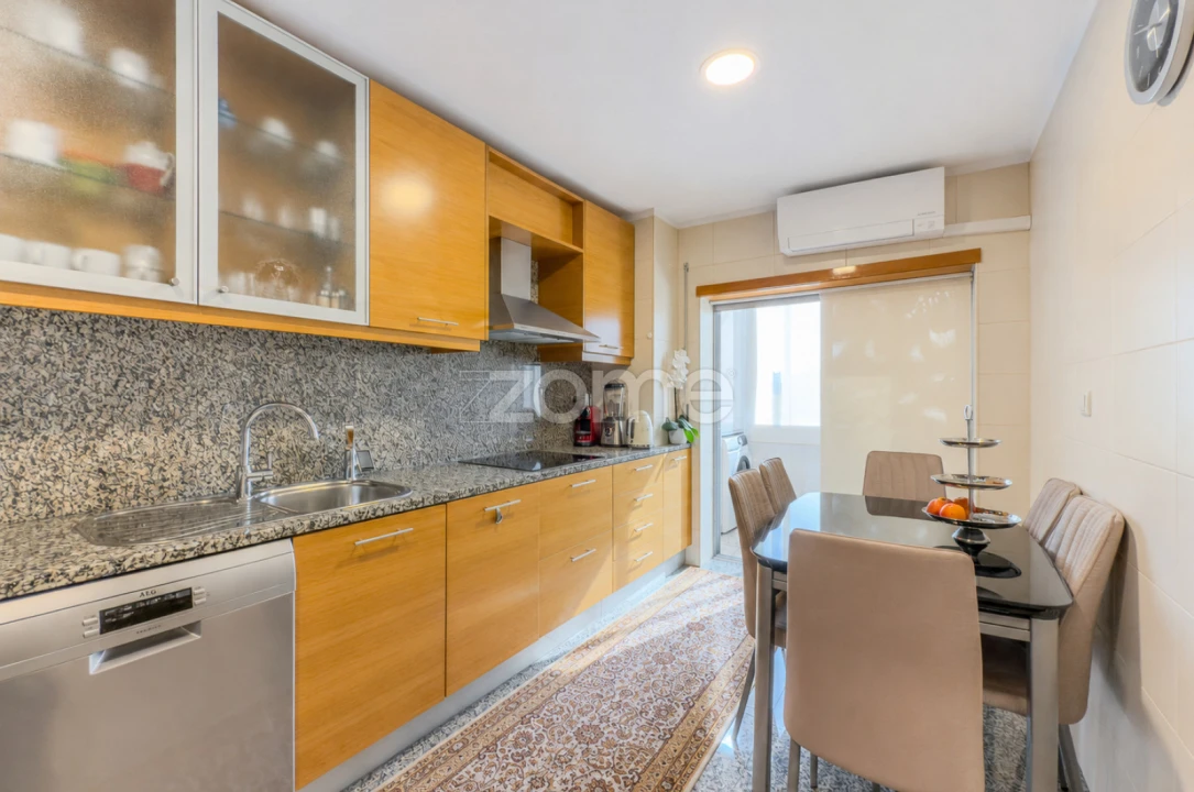 Apartamento T2 para Venda em Ermesinde Foto 9