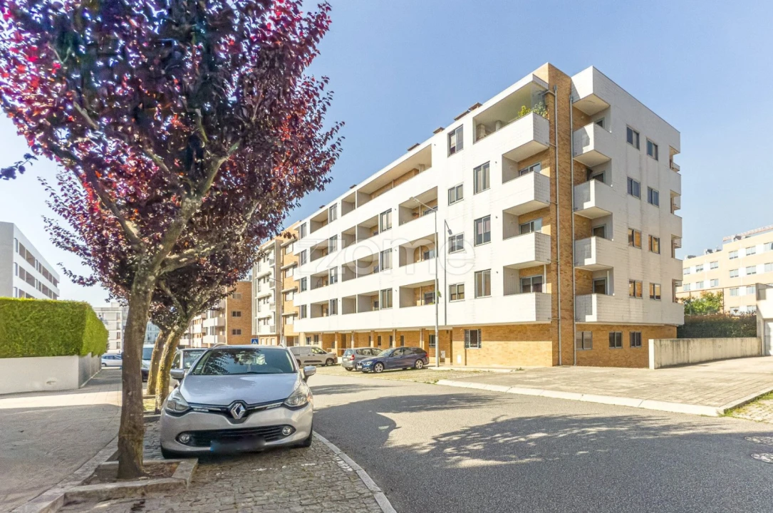 Apartamento T2 para Venda em Ermesinde Foto 1
