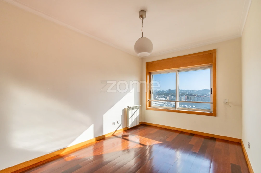 Apartamento T3 para Arrendamento em Matosinhos e Leça da Palmeira Foto 25
