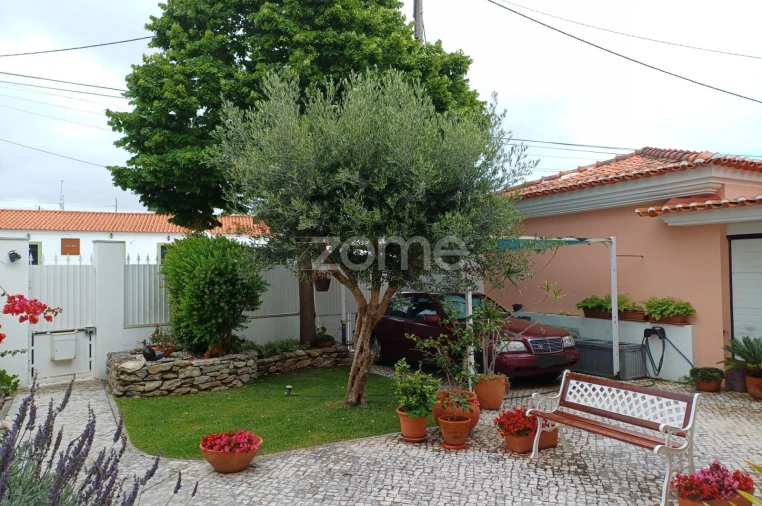 Moradia T4 para Venda em Cascais e Estoril Foto 12