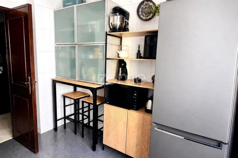 Apartamento T2 para Venda em Rio de Mouro Foto 4