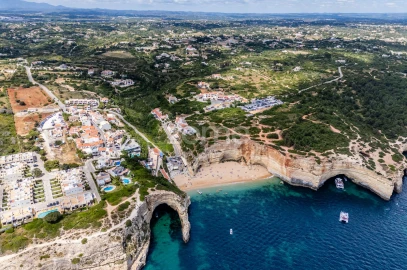 Moradia T1 para Venda em Lagoa e Carvoeiro