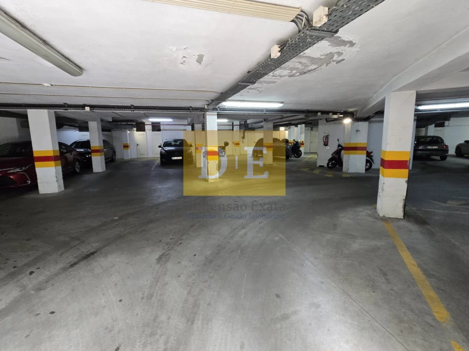 Apartamento T3 para Venda em Ramalde Foto 1