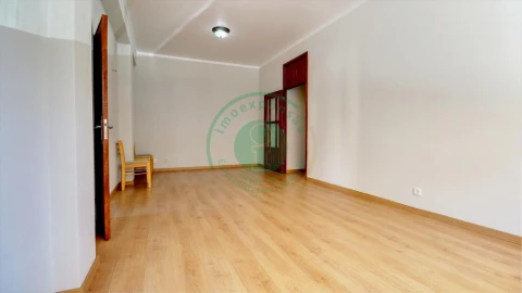 Apartamento T1 para Venda em Buarcos